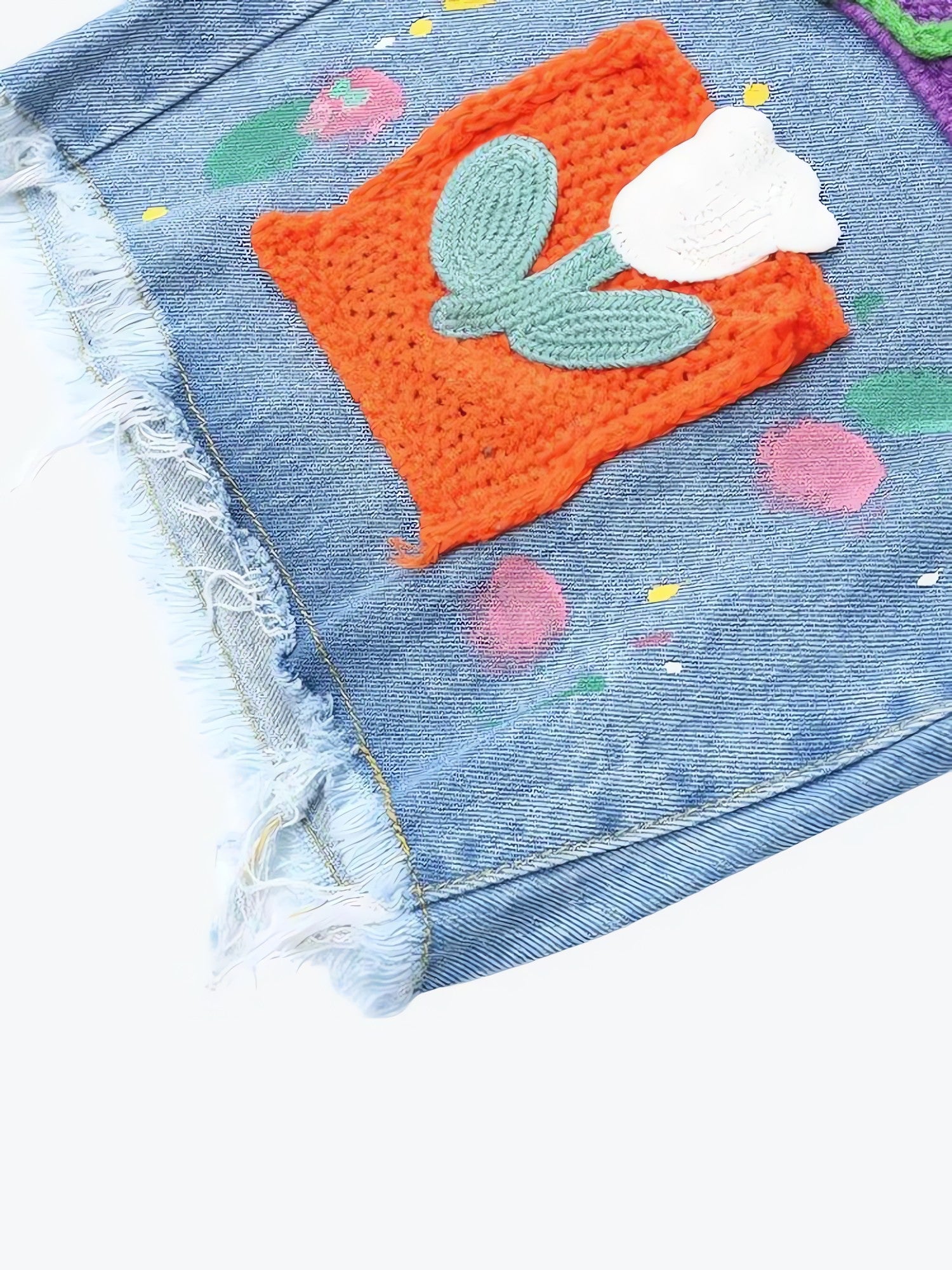 Knitted Flower Patch Denim Shorts - KAYSMAR