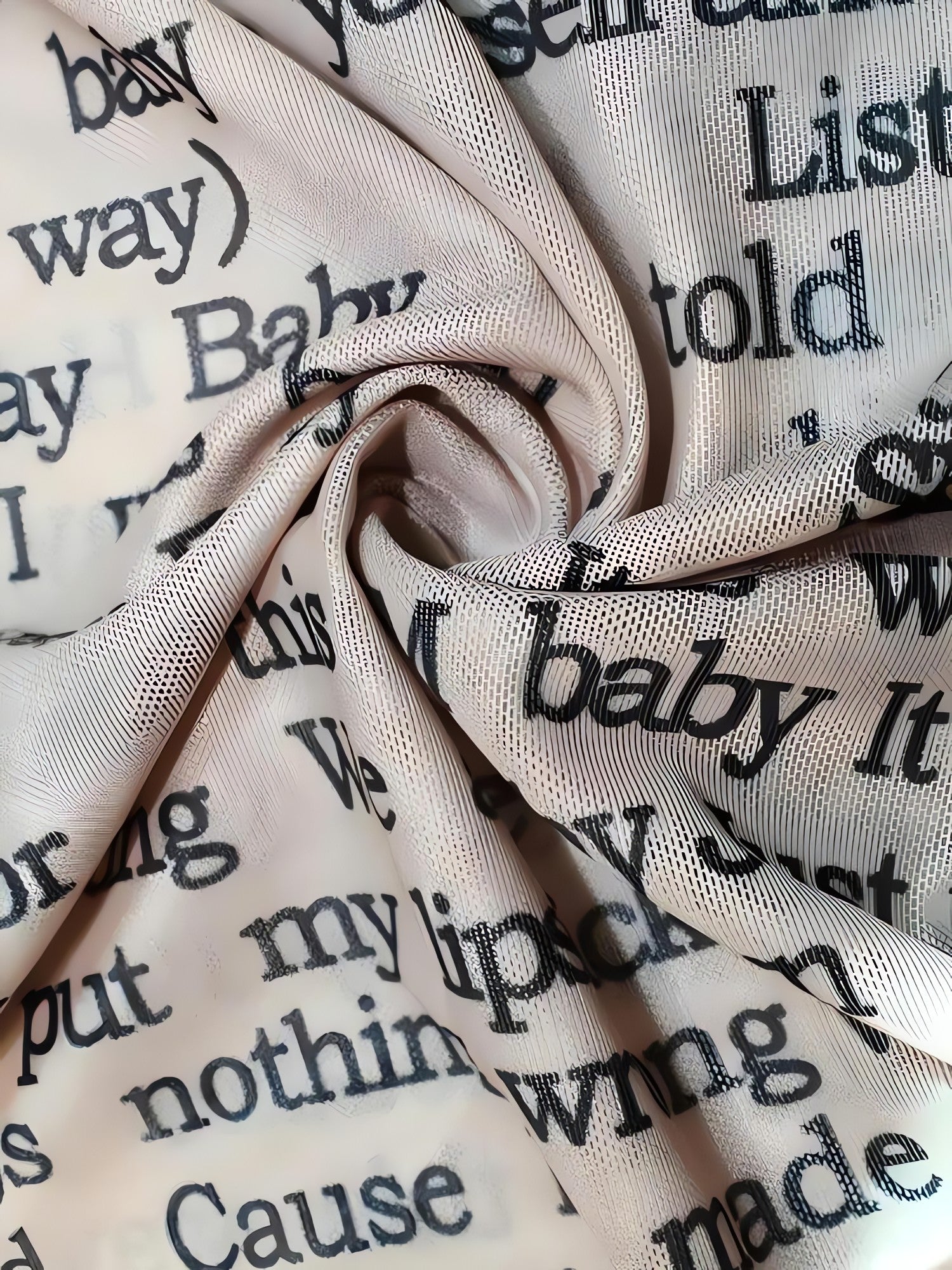 Letter Printed Top with Gloves - KAYSMAR