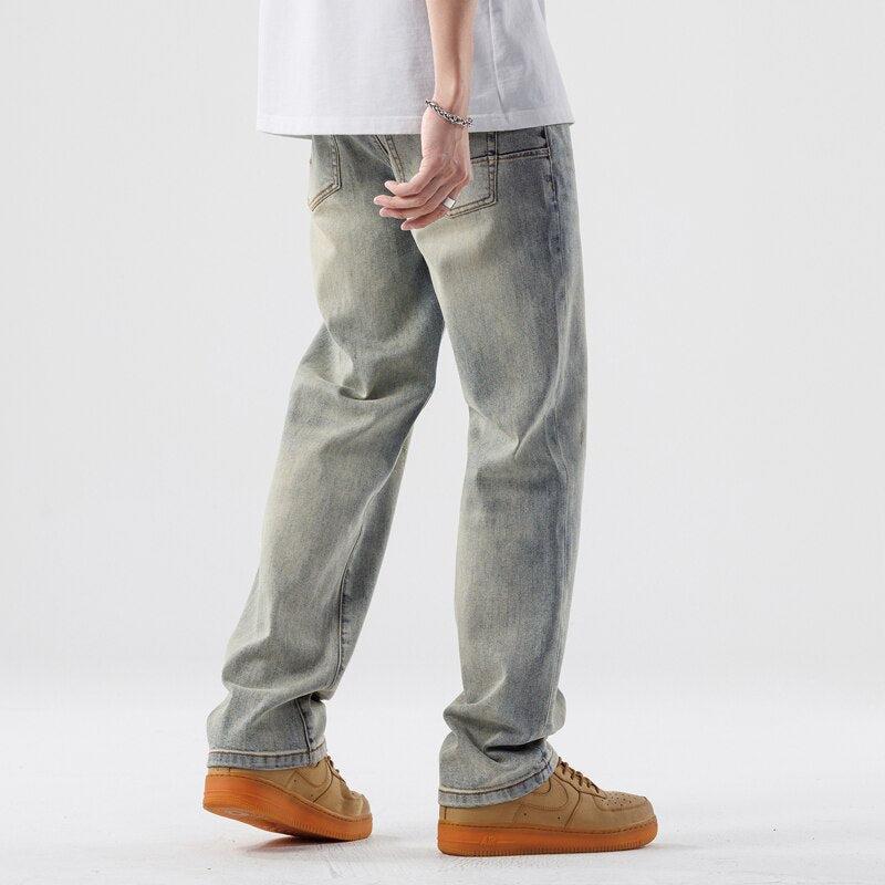Light Wash Straight Leg Jeans - KAYSMAR