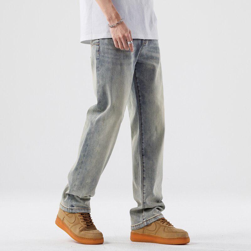 Light Wash Straight Leg Jeans - KAYSMAR