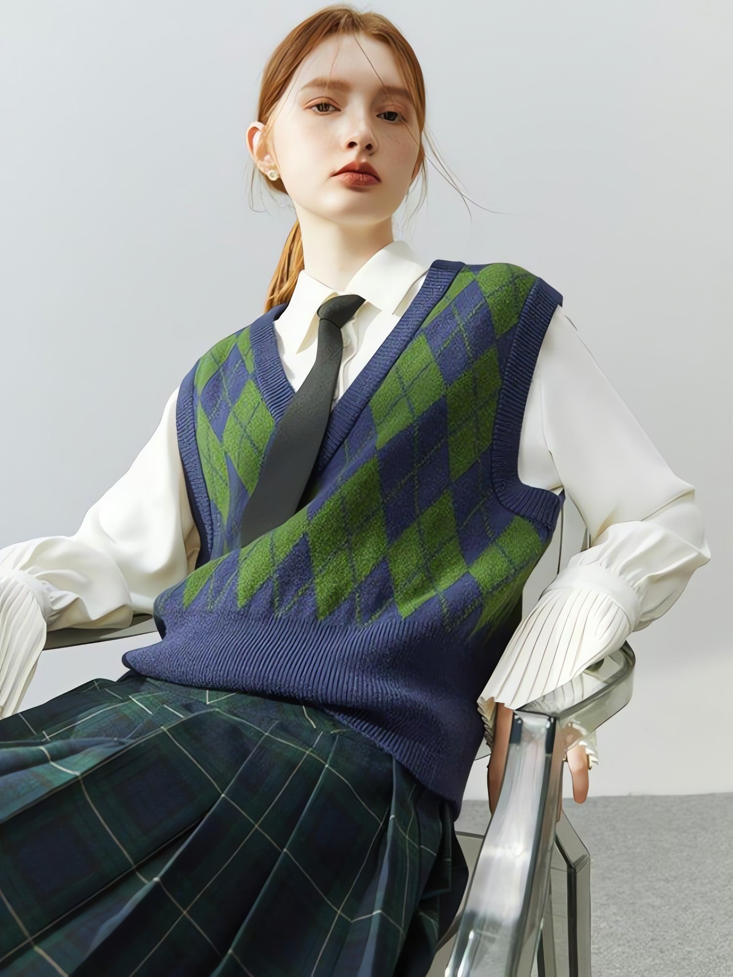 Light Academia Argyle Sweater Vest - KAYSMAR