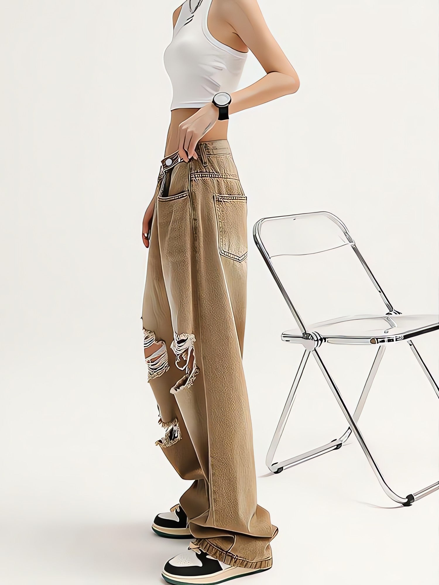 Light Wash Low Rise Ripped Jeans - KAYSMAR