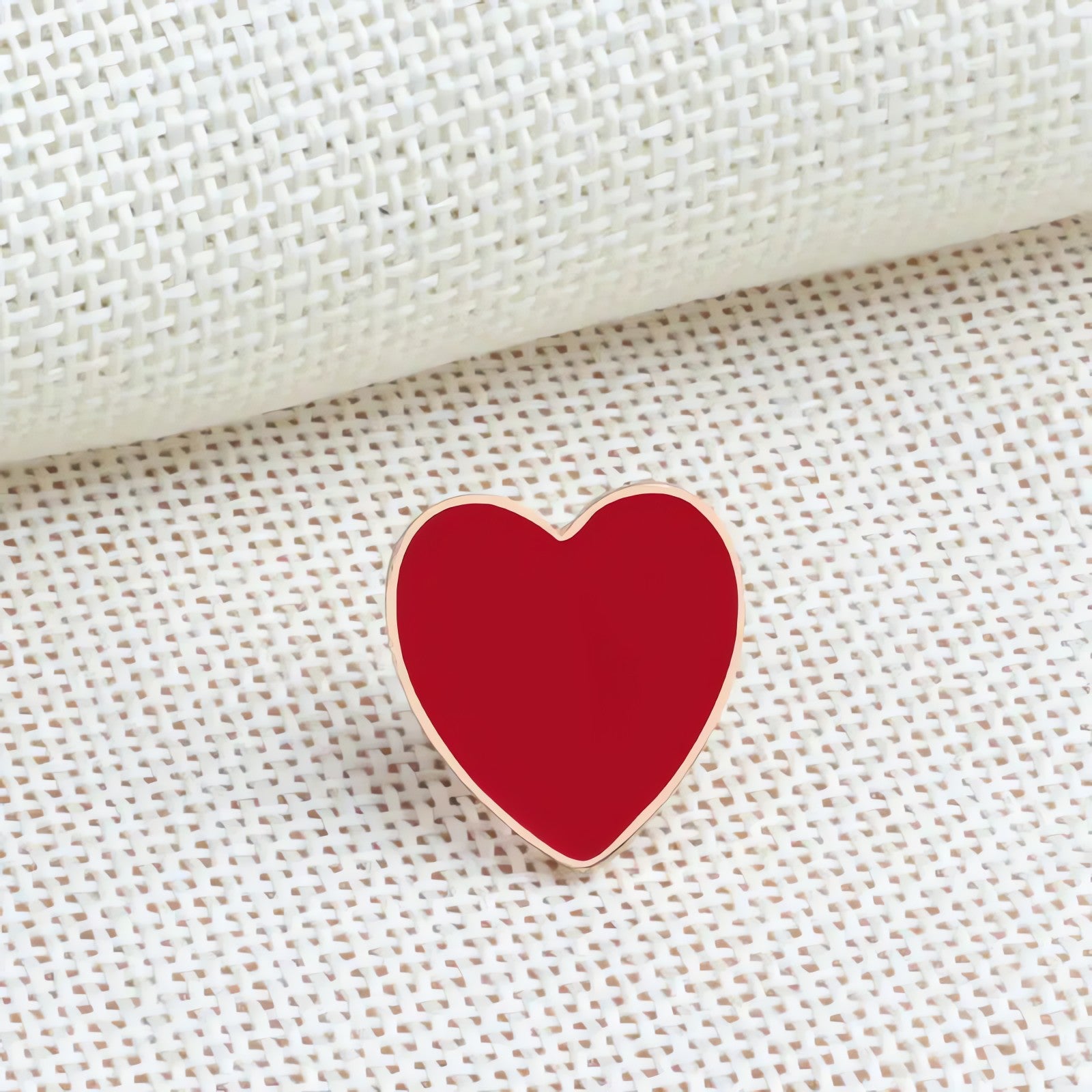 Lipstick Heart Cherry Lip Pins - KAYSMAR