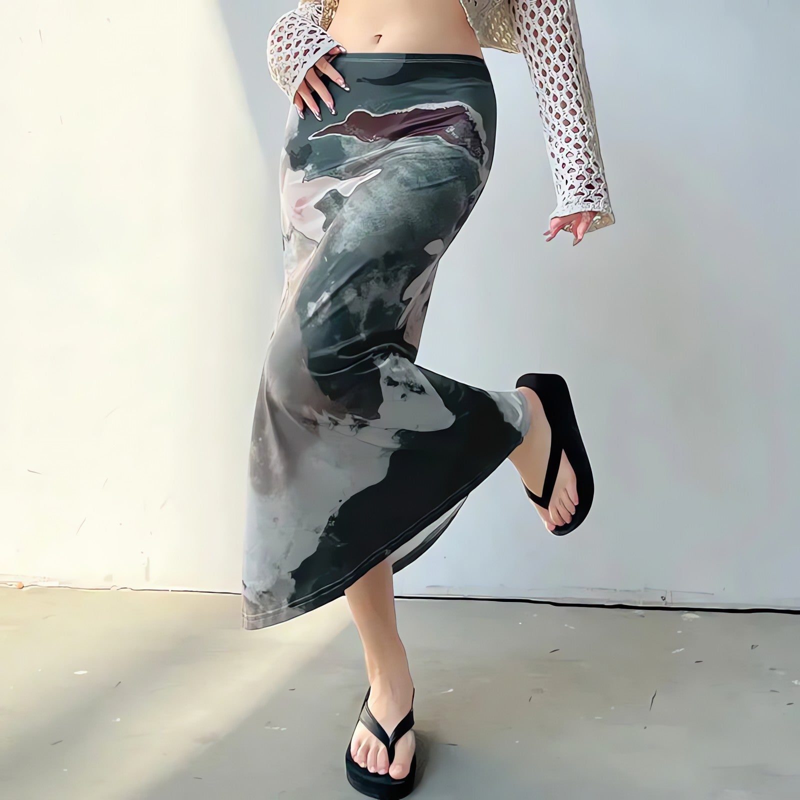 Low Rise Graphic Printed Midi Skirt - KAYSMAR