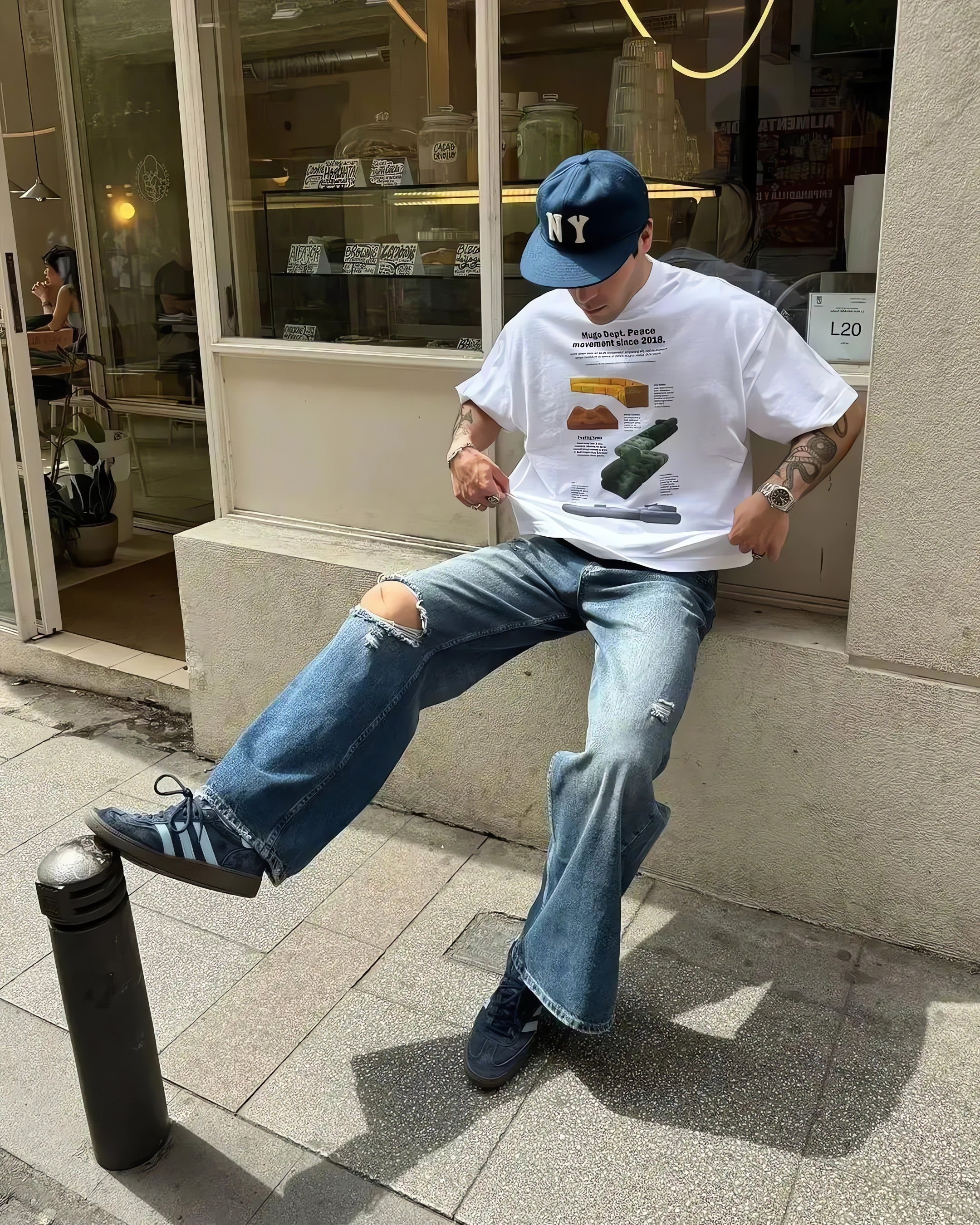Modern Sofas Tee