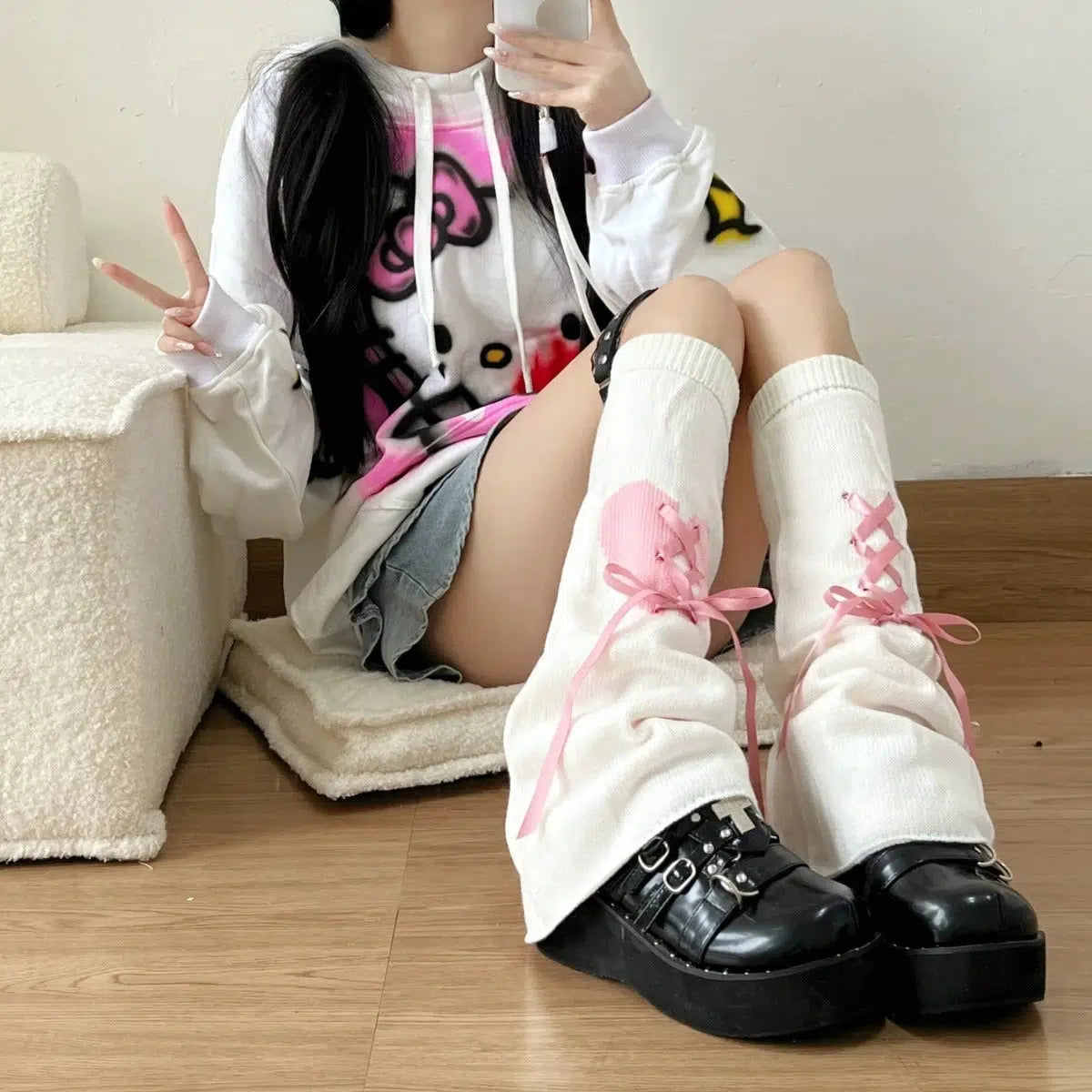 Pastel Goth Broken Heart Lace Up Leg Warmers - KAYSMAR