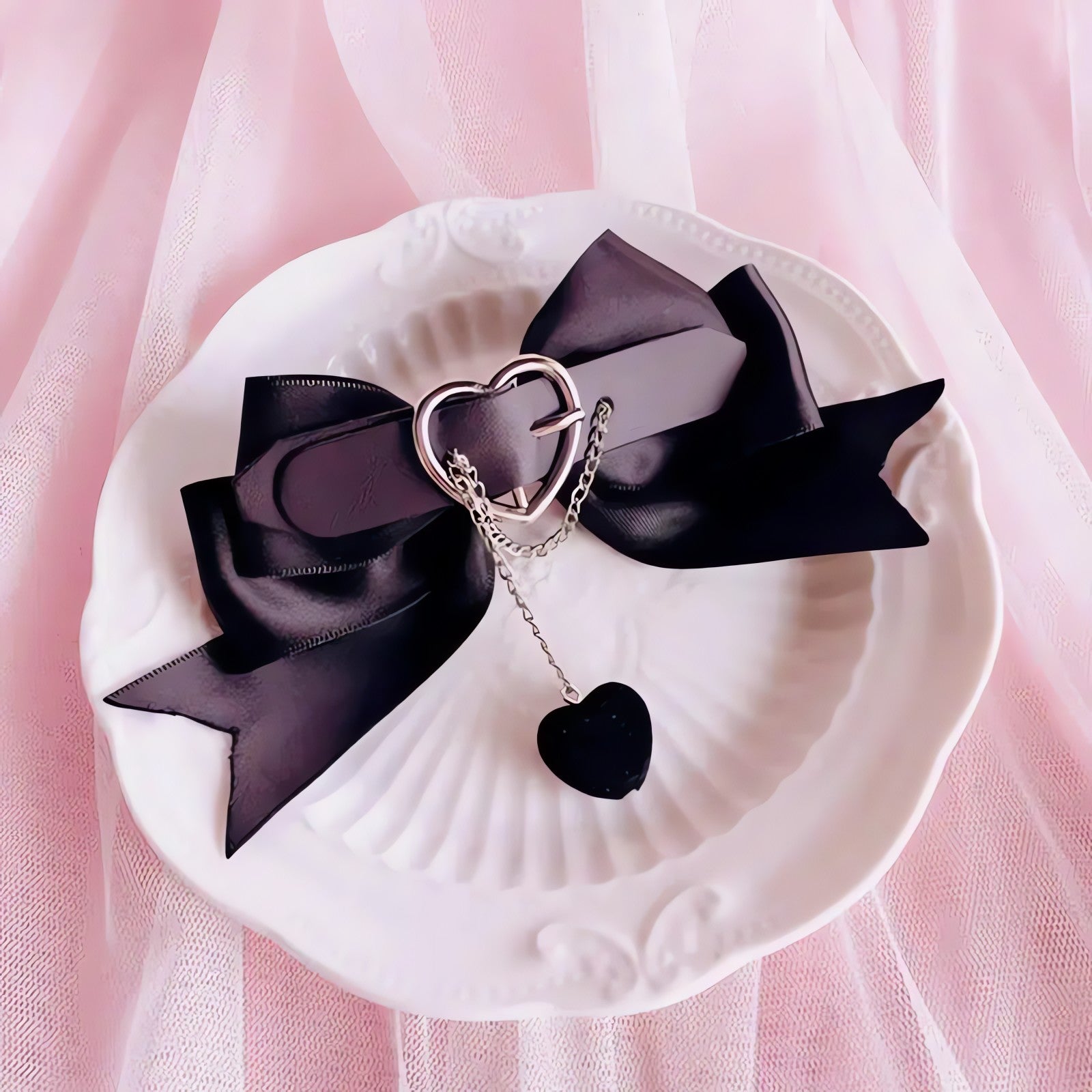 Pastel Goth Belted Bow Hair Pins - KAYSMAR