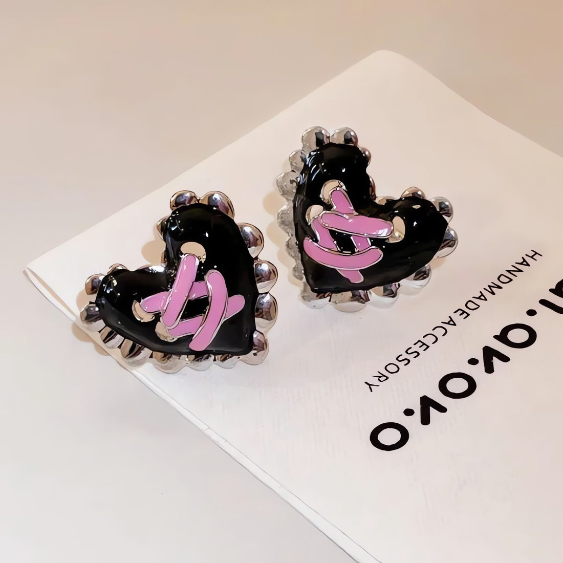 Pastel Goth Corset Heart Earrings - KAYSMAR