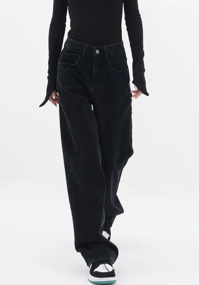 Patch Pocket Straight Leg Denim Jeans - KAYSMAR