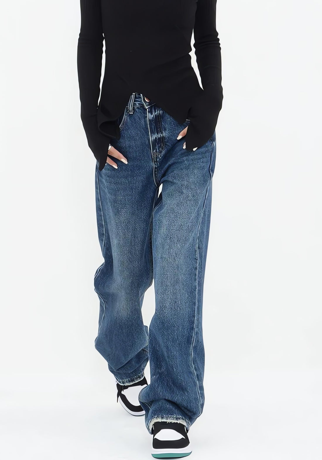 Patch Pocket Straight Leg Denim Jeans - KAYSMAR
