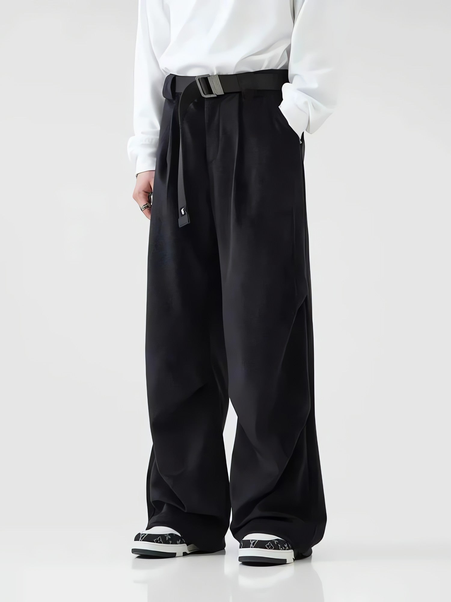Pleated Wide Leg Pants - KAYSMAR
