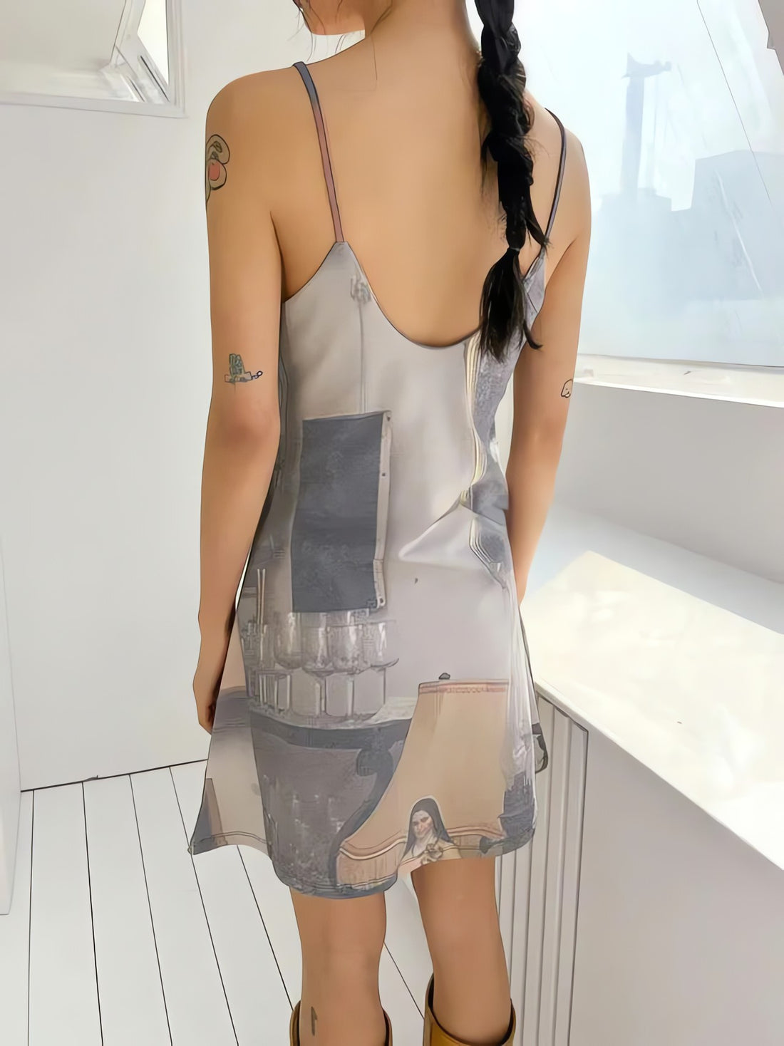 Renaissance Open Back Mini Dress - KAYSMAR