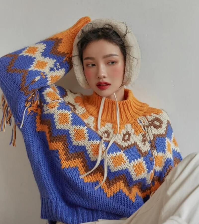 Retro Pattern Knitted Christmas Sweater - KAYSMAR