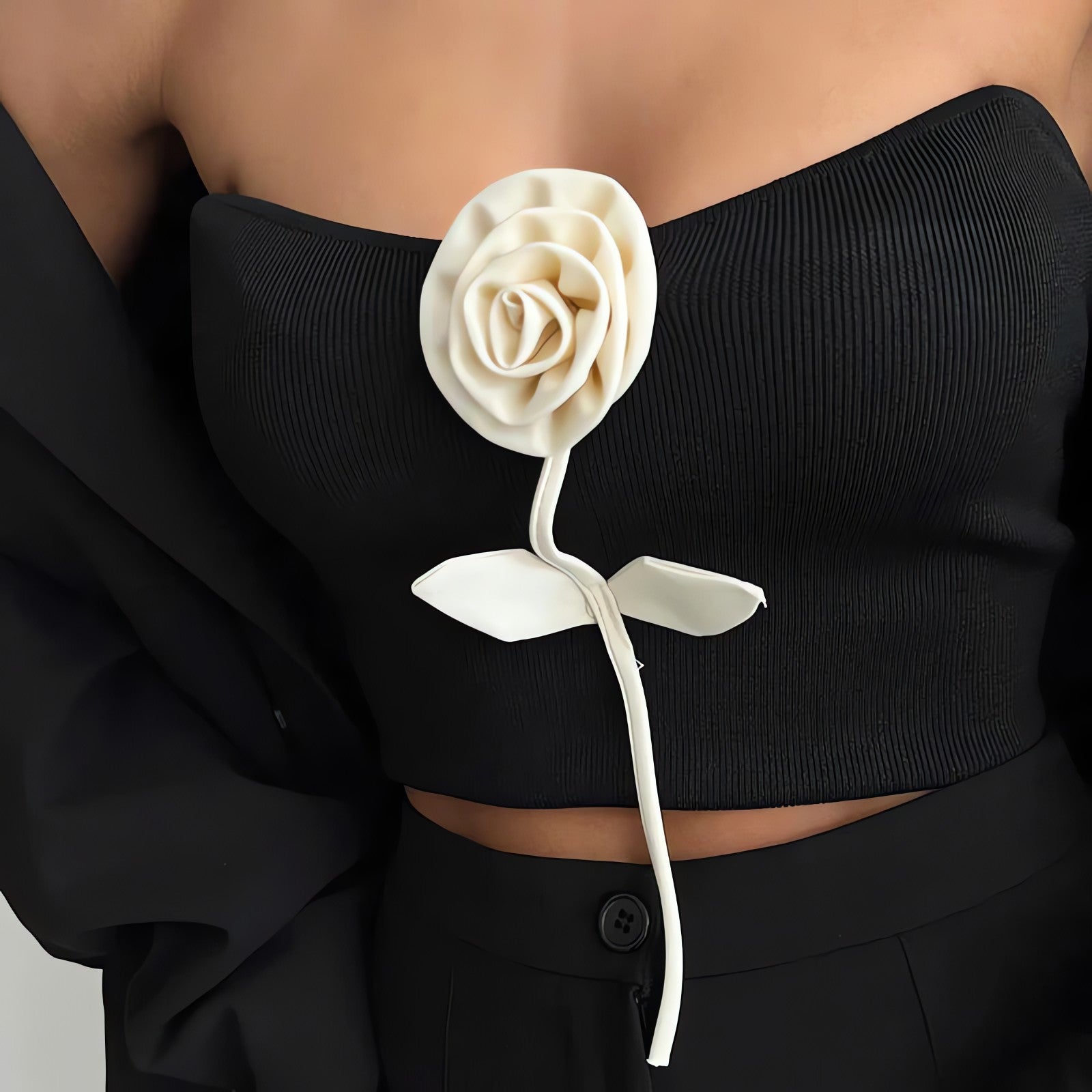 Rose Detail Strapless Top - KAYSMAR