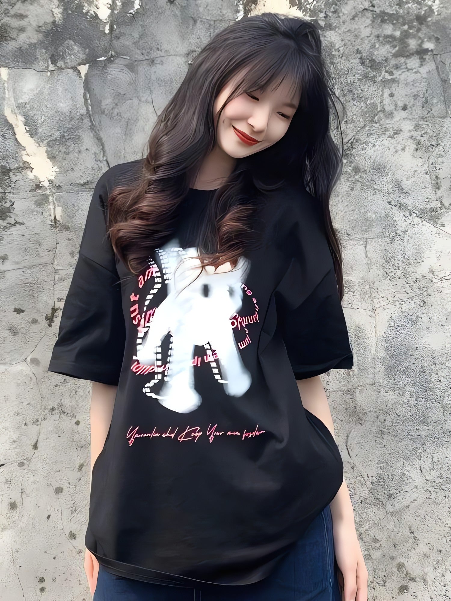 Shaking Cat Tee - KAYSMAR