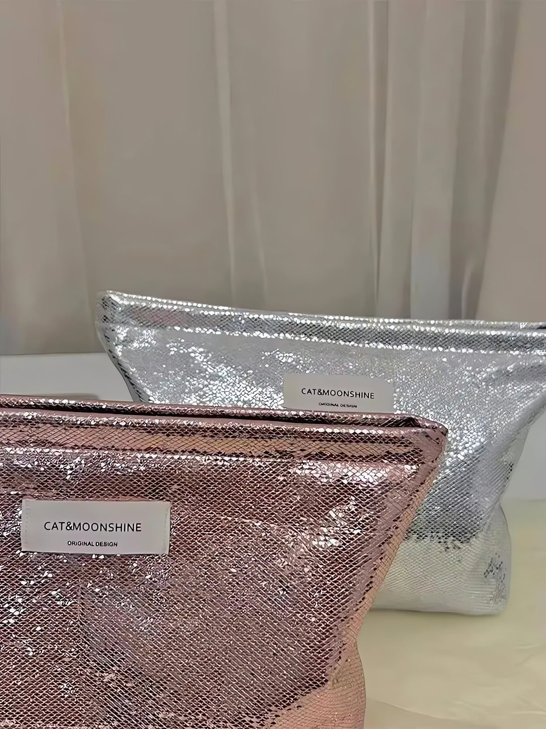 Shiny Metallic Makeup Bag - KAYSMAR