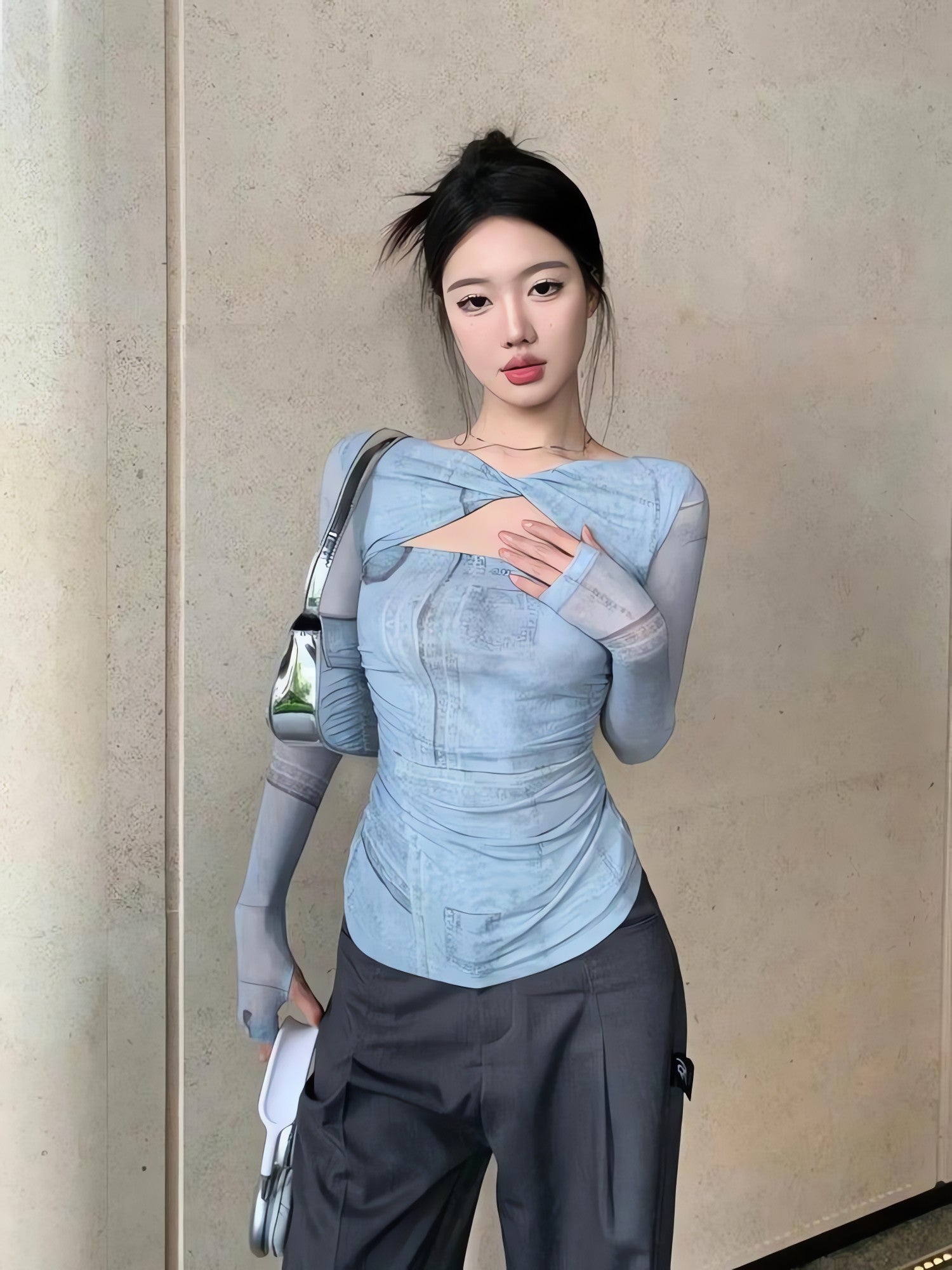 Sky Cut Out Ruched Top - KAYSMAR