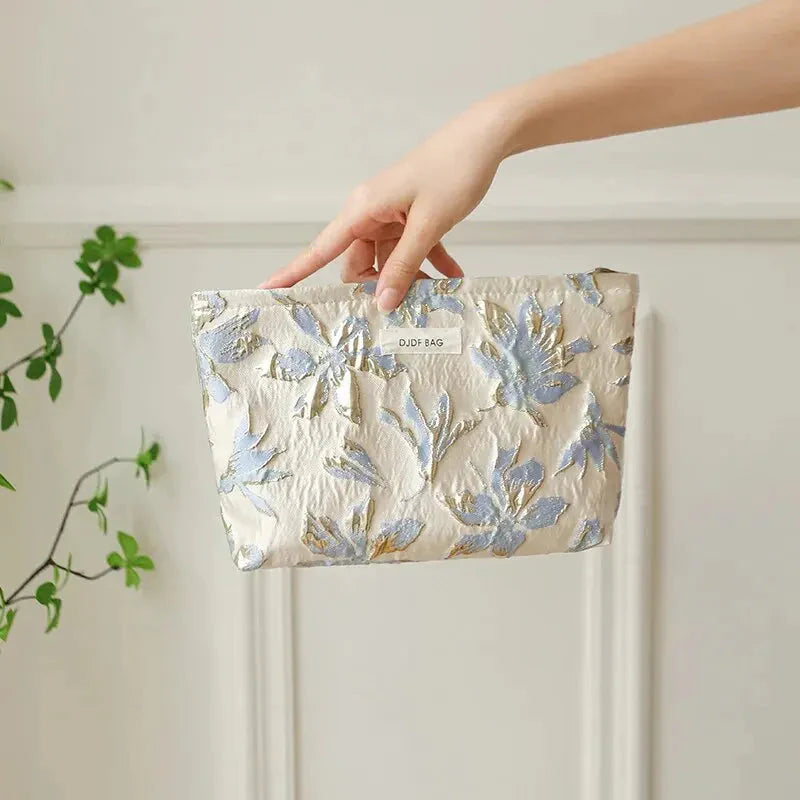 Soft Girl Gold Flower Makeup Bag - KAYSMAR