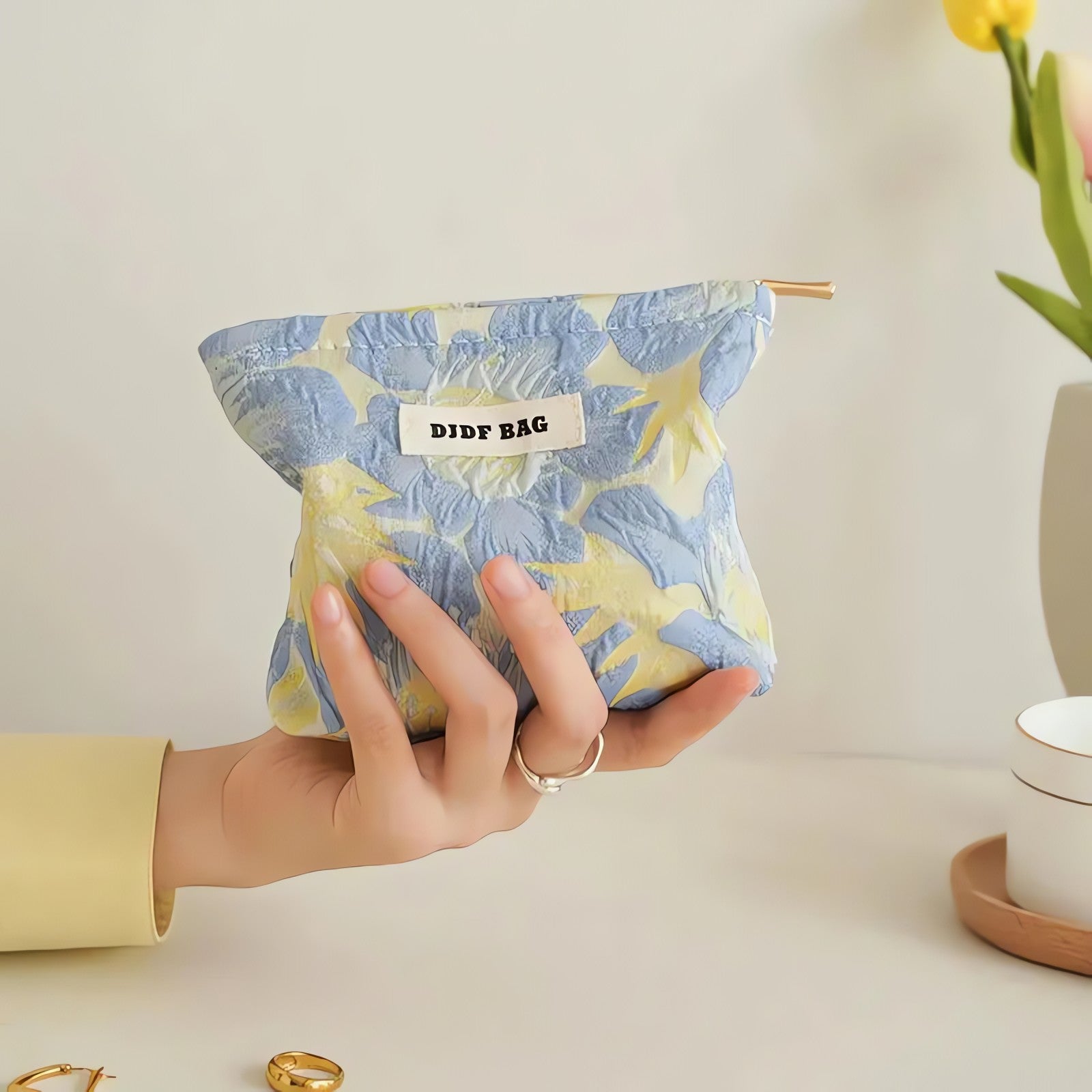 Soft Girl Floral Mini Makeup Bag - KAYSMAR