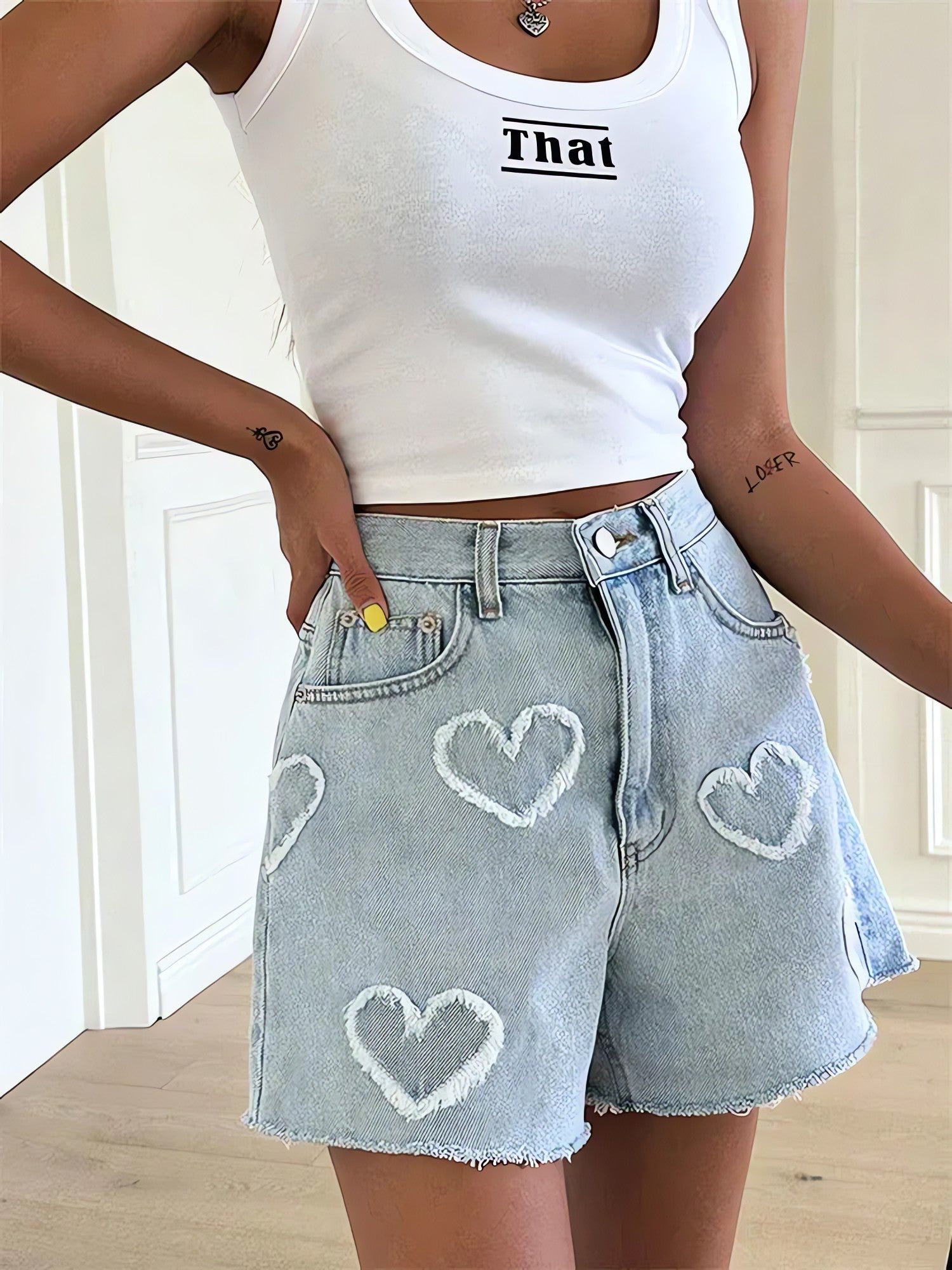 Soft Girl Heart Patch Denim Shorts - KAYSMAR