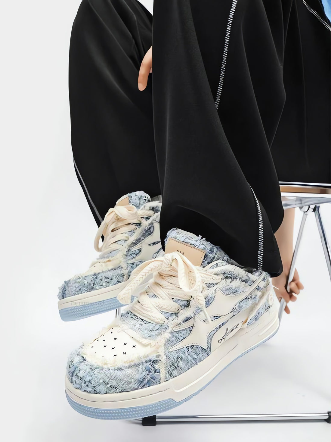 Star Patch Sneakers - KAYSMAR