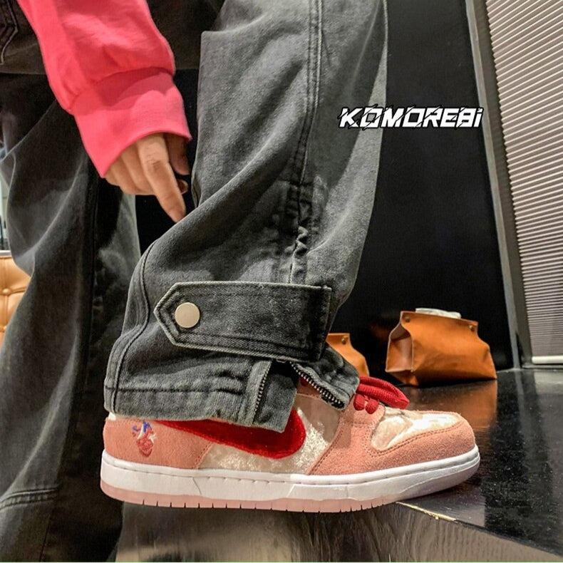 Straight Leg Baggy Jeans - KAYSMAR