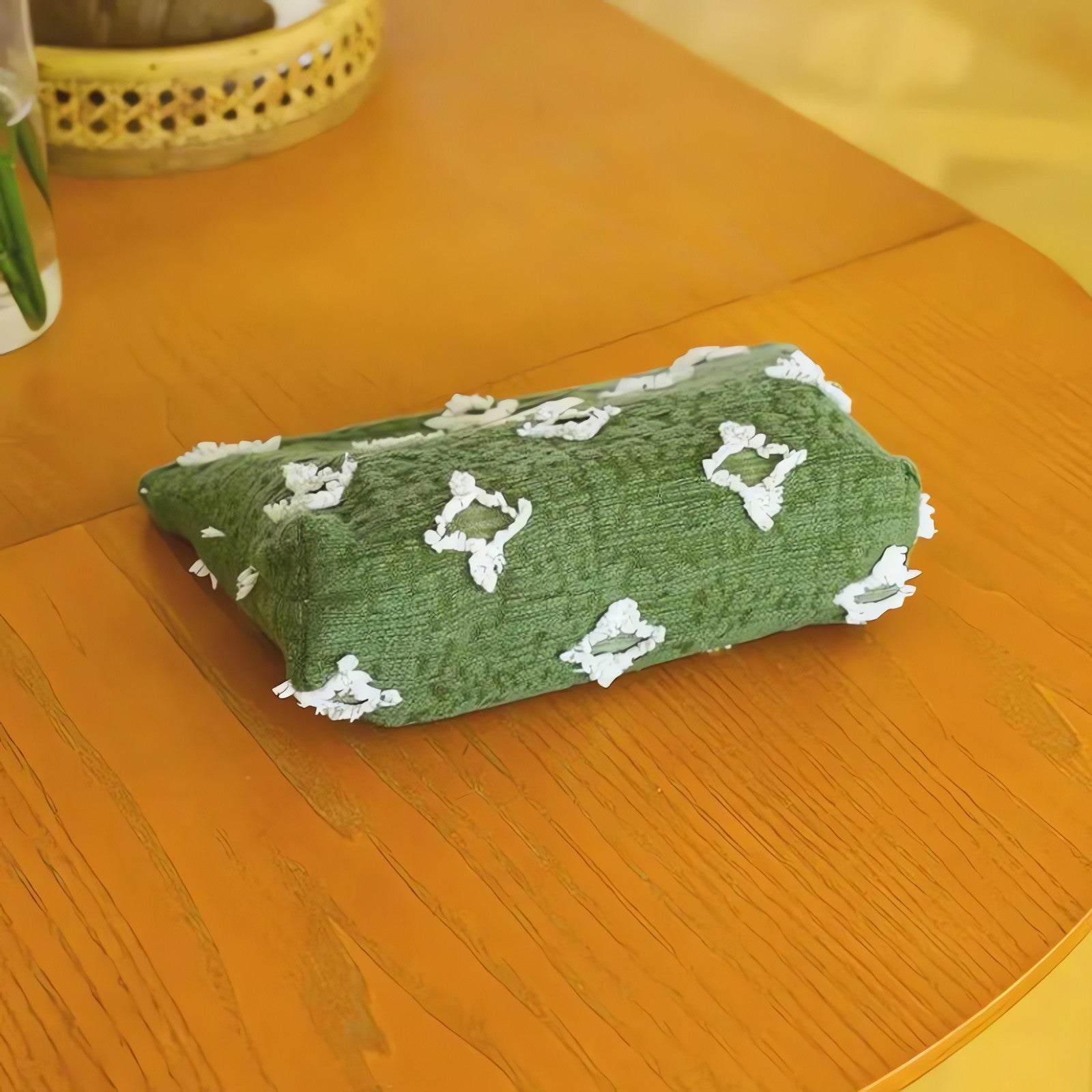 Tasseled Star Embroidered Makeup Bag - KAYSMAR