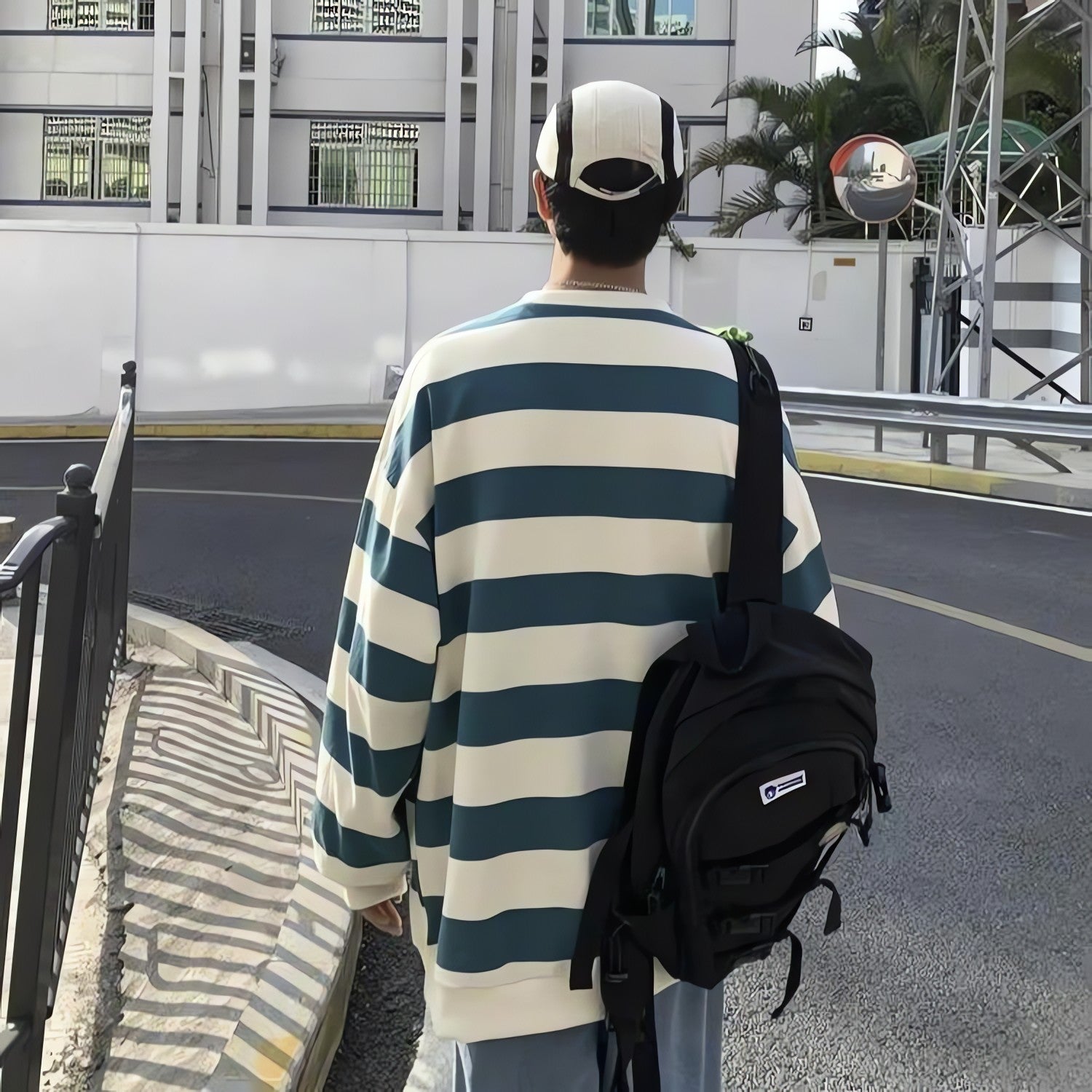 Unisex Embroidered Striped Sweatshirt - KAYSMAR