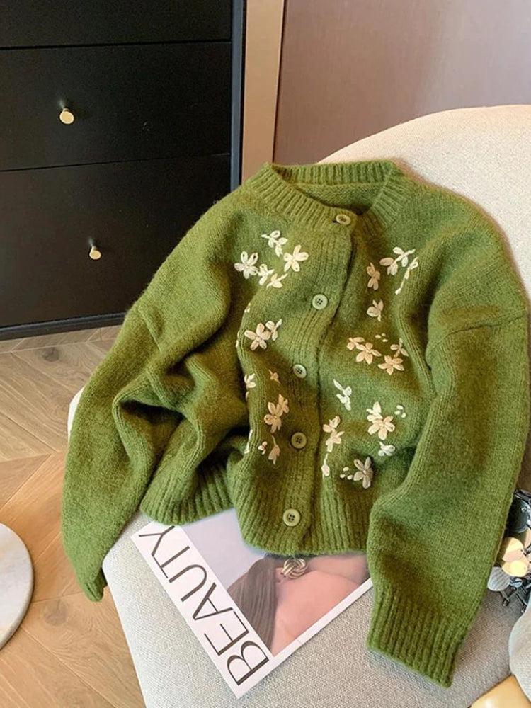 Vintage Daisy Embroidered Knitted Cardigan - KAYSMAR