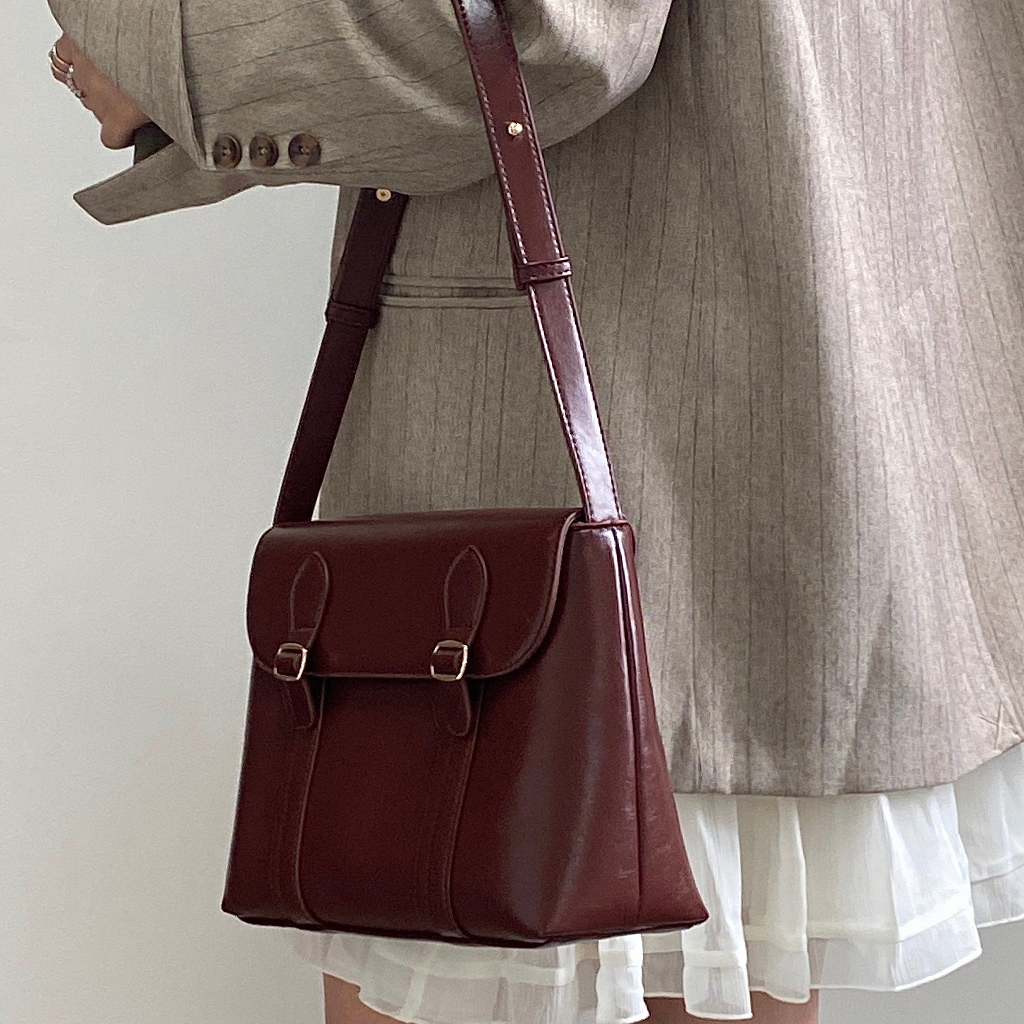 Vintage Faux Leather Messenger Bag - KAYSMAR