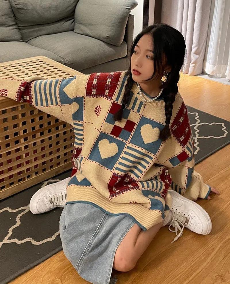 Vintage Heart Pattern Sweater - KAYSMAR