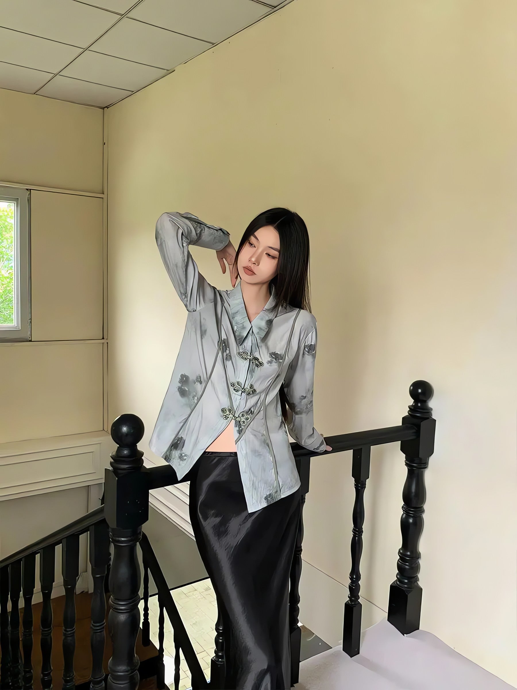 Vintage Floral Saddle Buckle Shirt