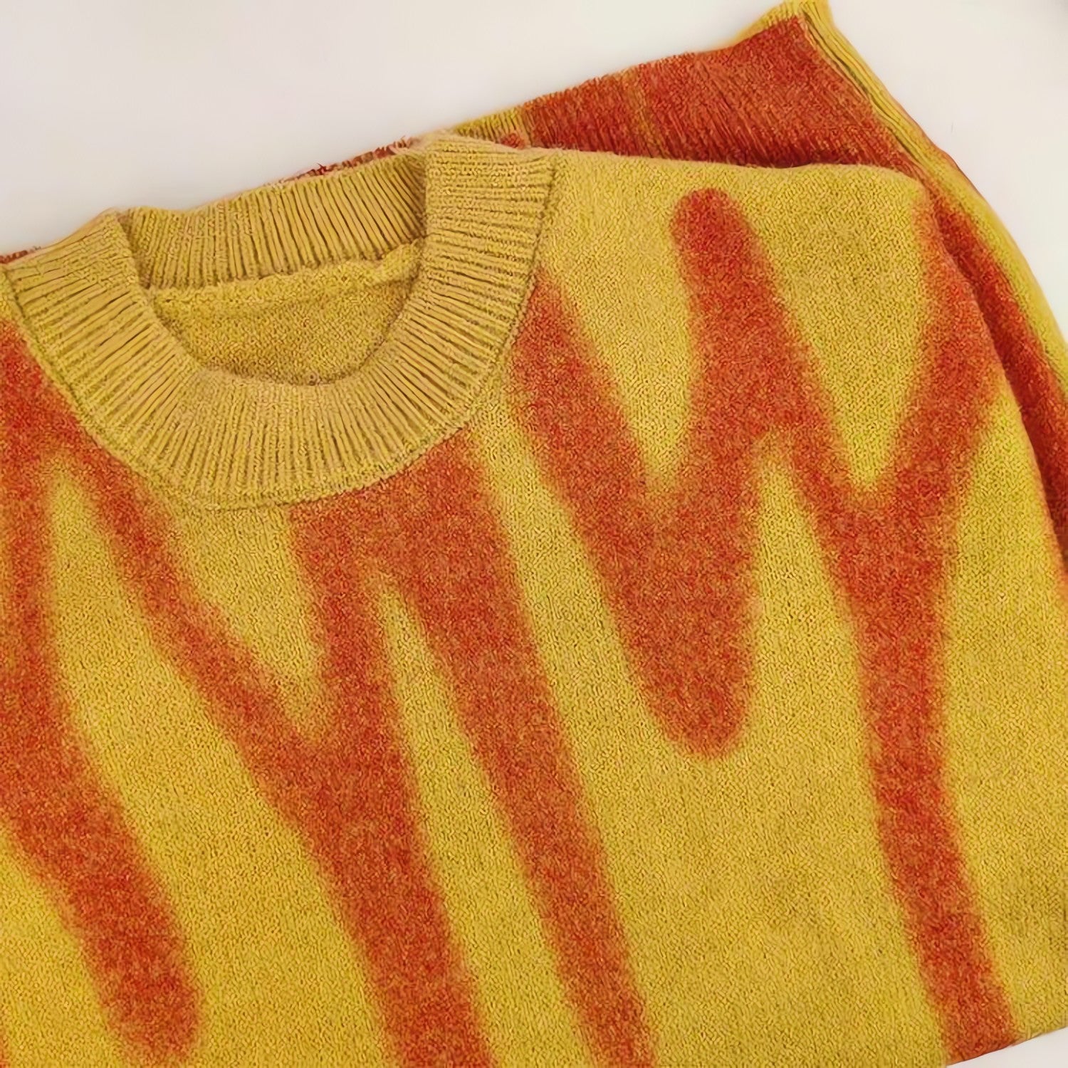 Wavy Line Design Knitted Sweater - KAYSMAR