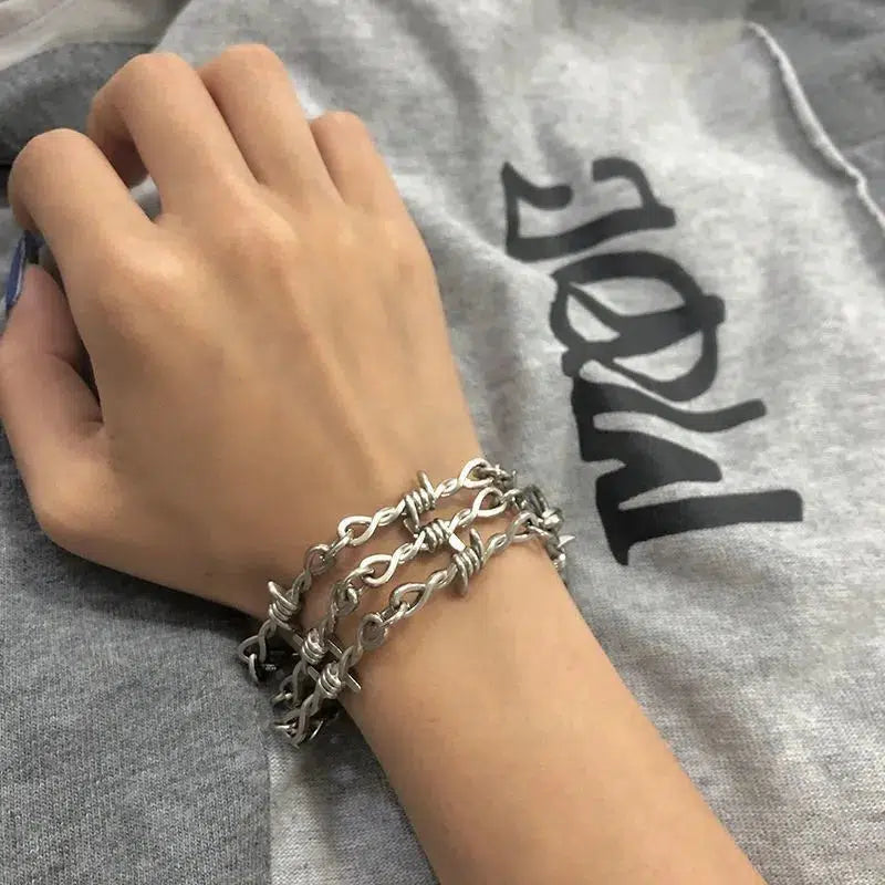 Y2K Barbed Wire Necklace - KAYSMAR