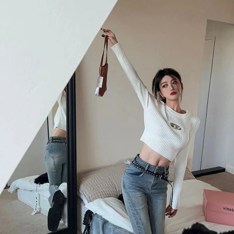 Y2K Ribbed Cropped Sweater - KAYSMAR