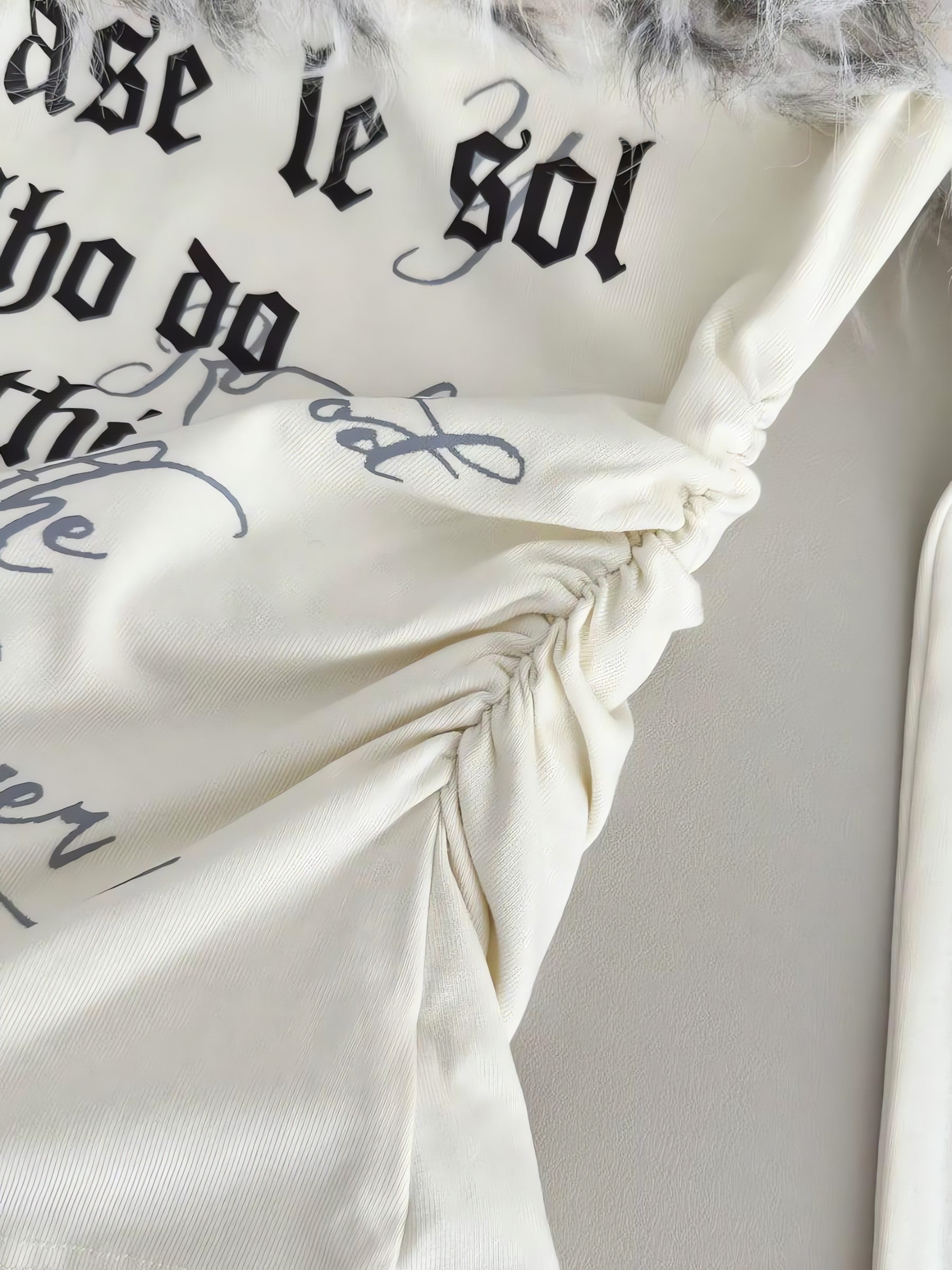 Y2K Faux Fur Collar Top - KAYSMAR