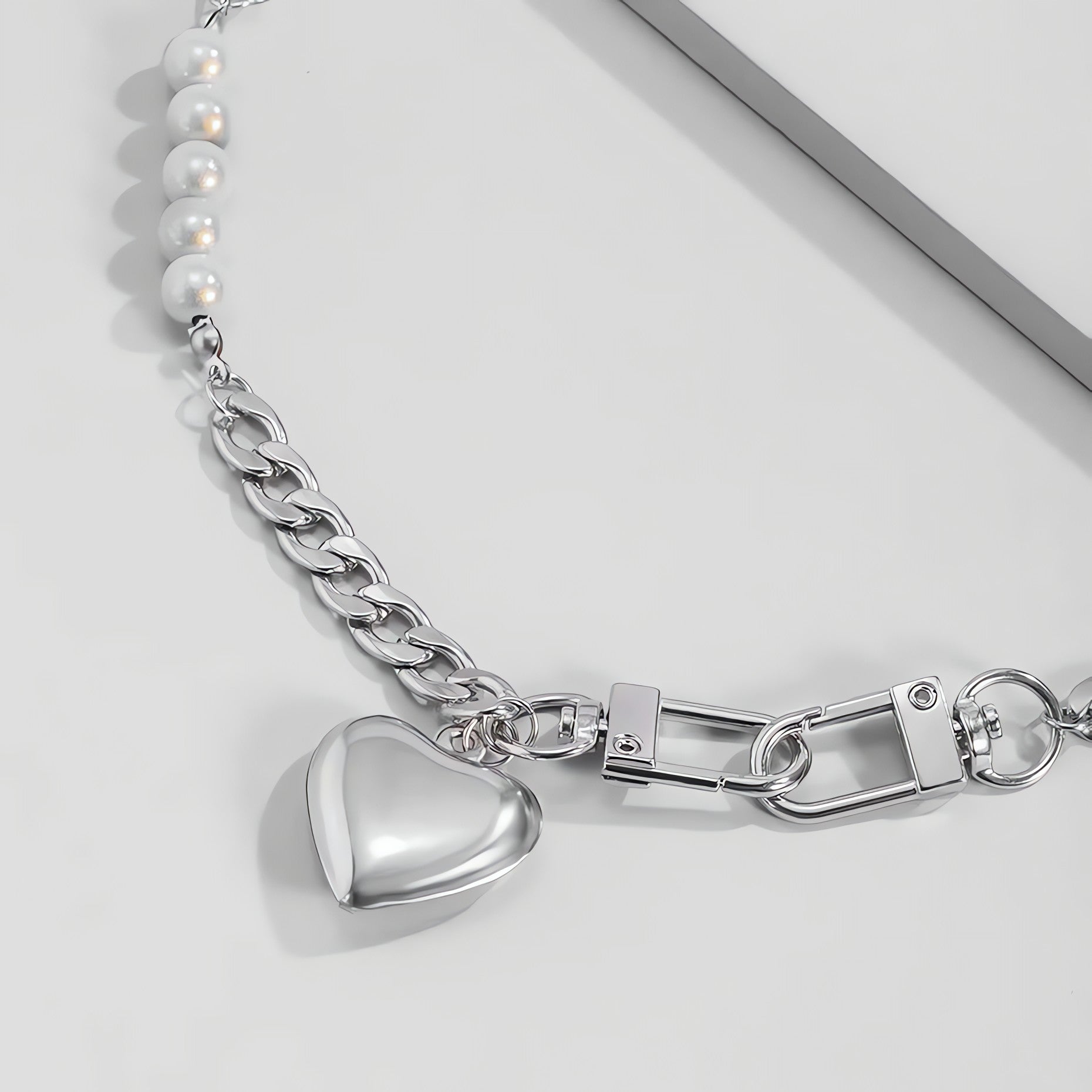 Y2K Heart Chain Beaded Necklace - KAYSMAR