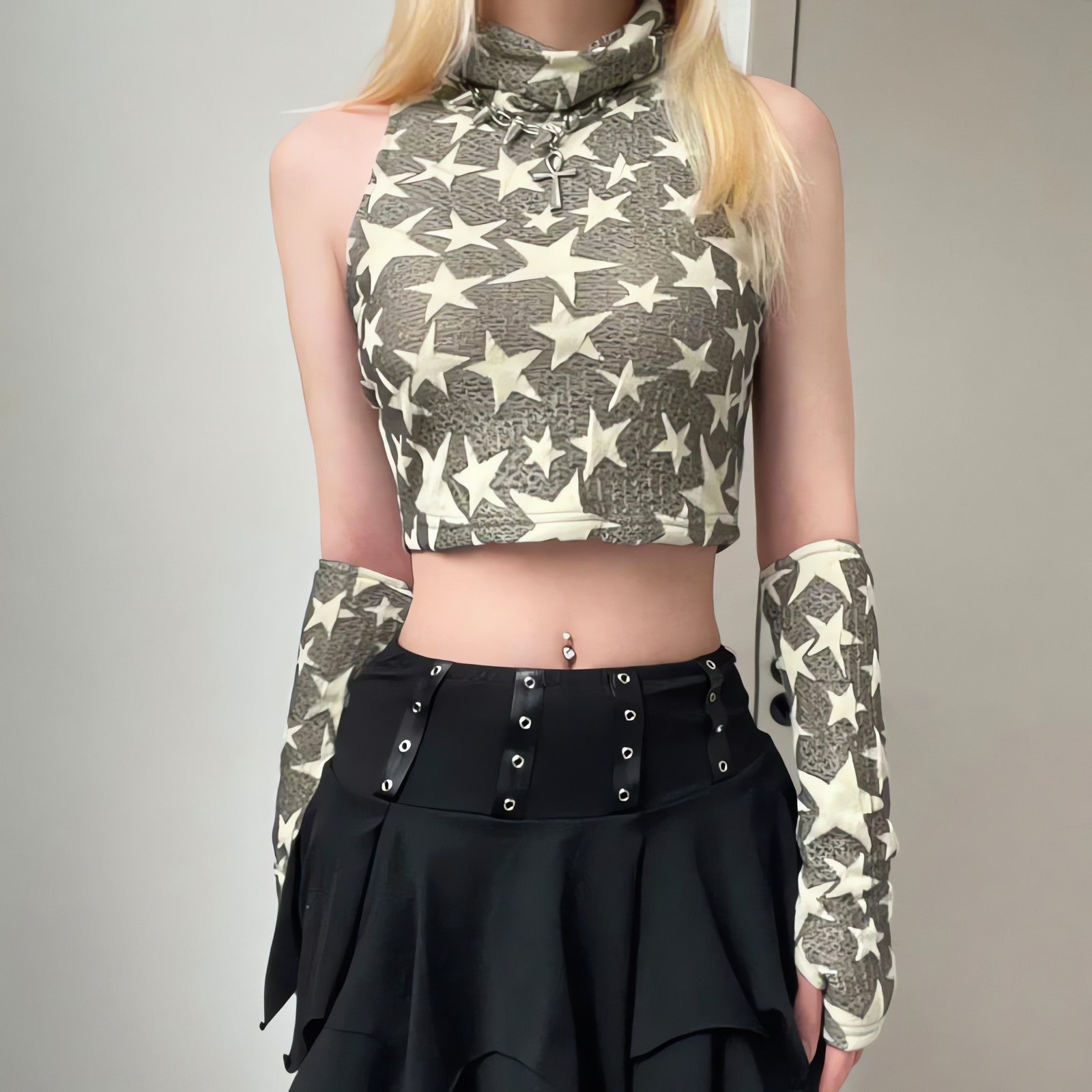 Y2K Star Embroidered Crop Top - KAYSMAR