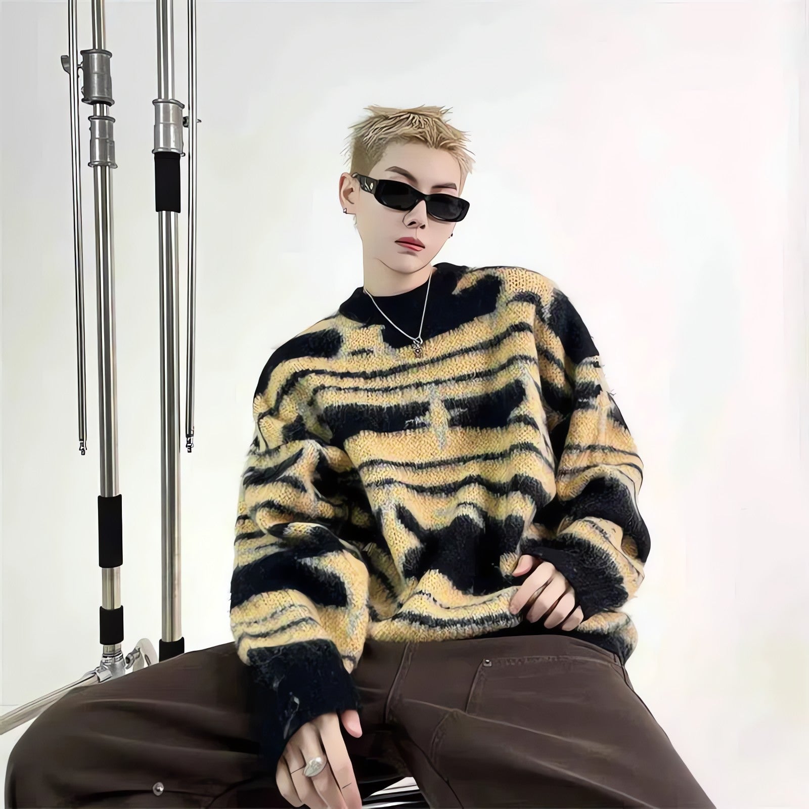 Y2K Star Fluffy Sweater - KAYSMAR