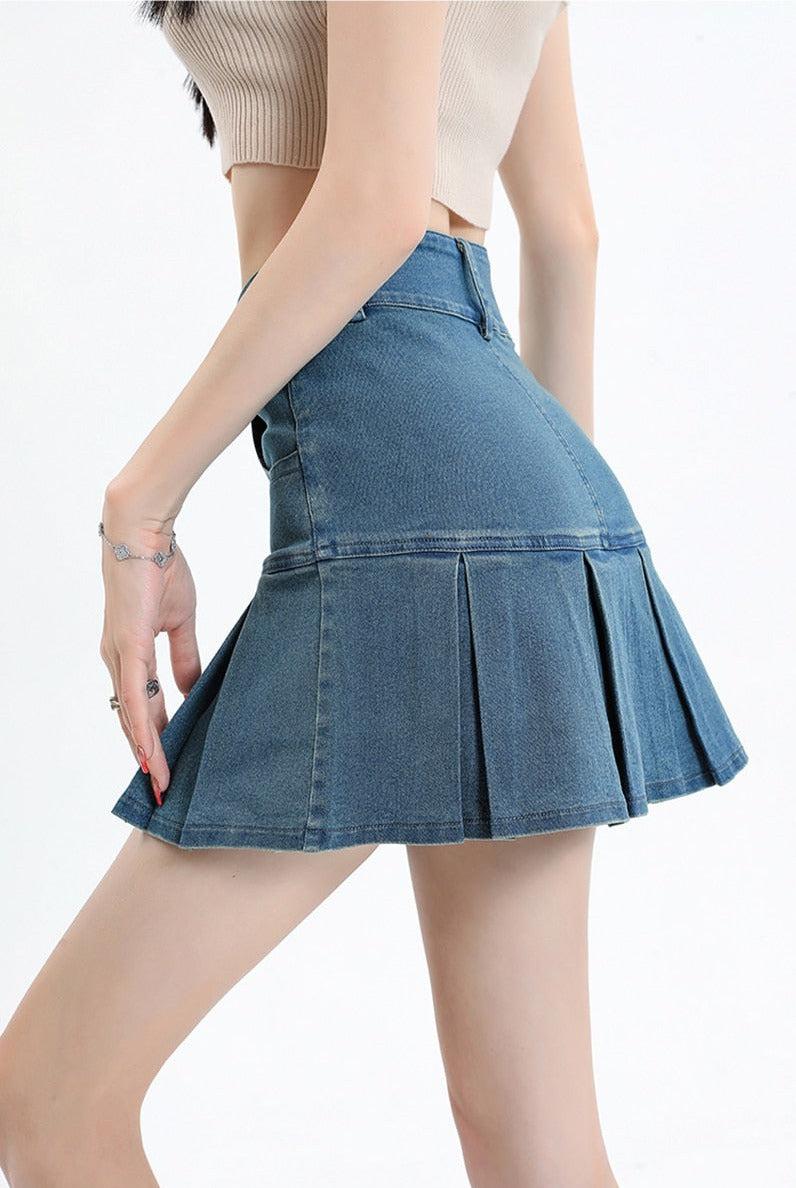 Y2K Pleated Jean Mini Skort - KAYSMAR