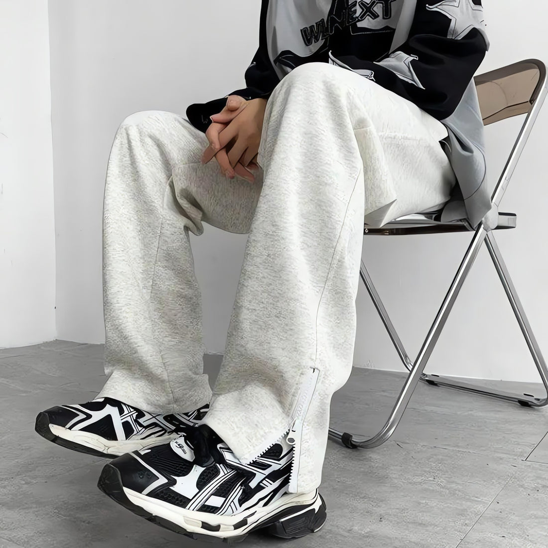 Zip-Up Leg Sweatpants - KAYSMAR